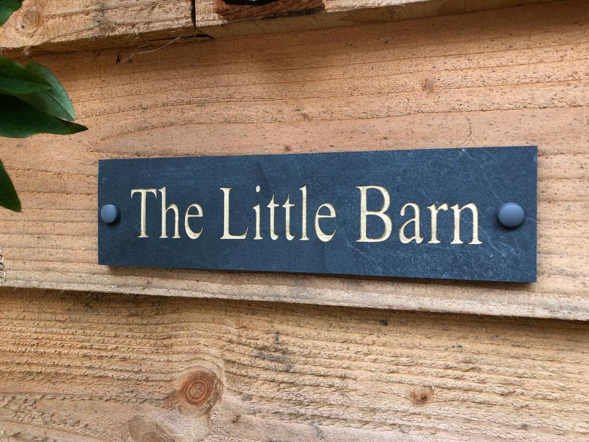 The Little Barn - Self Catering Holiday Accommodation Hindhead Exteriör bild